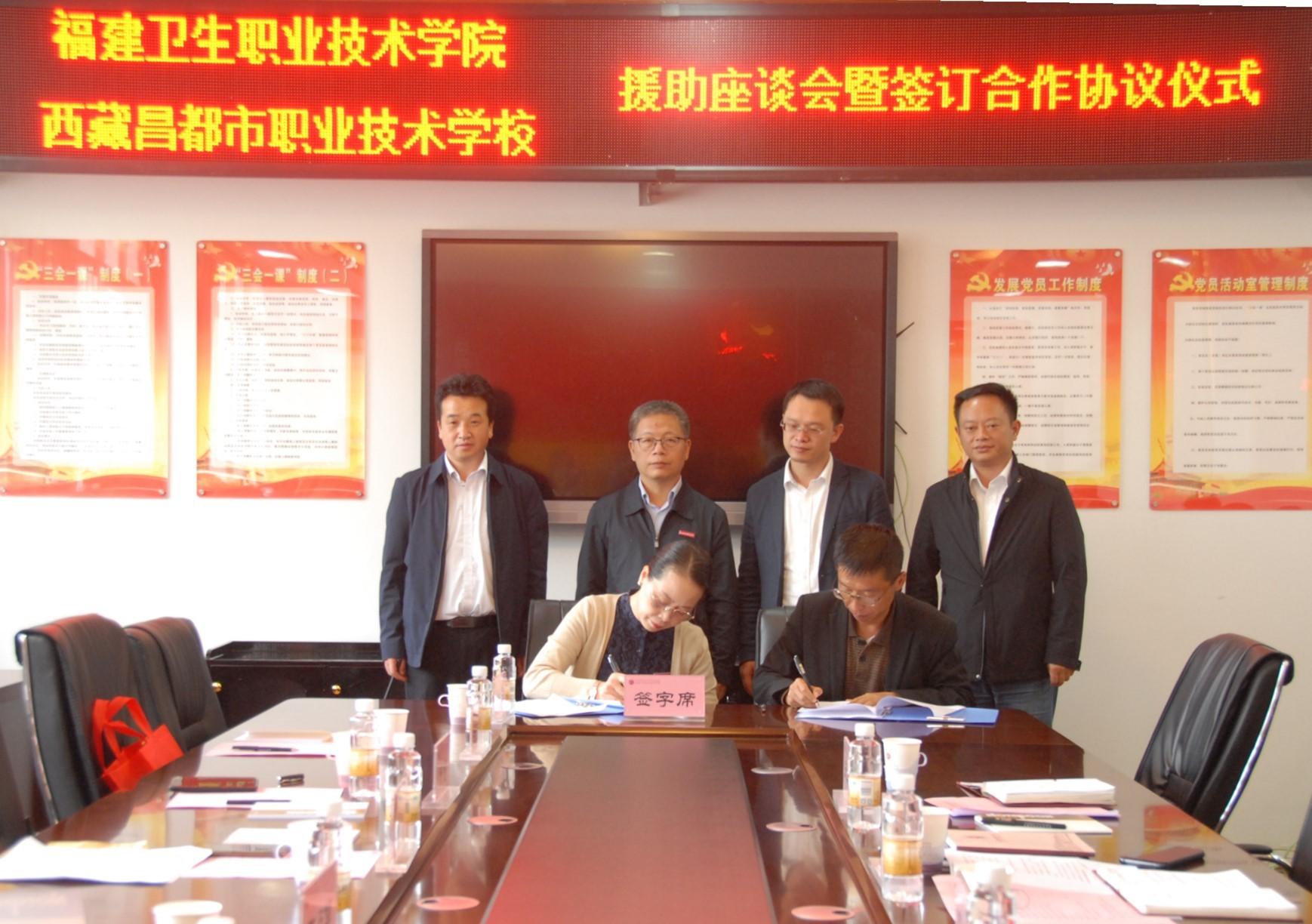 點擊圖片翻到下一頁>> 點擊圖片翻到下一頁>>